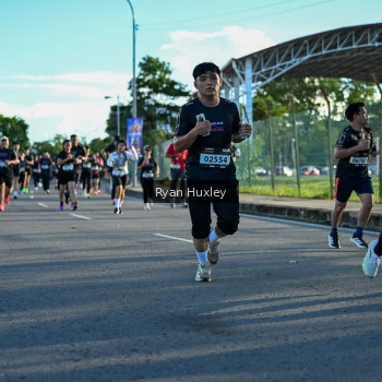 Runner Photo 1648792
