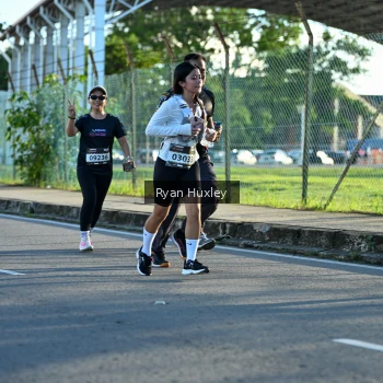 Runner Photo 1648836