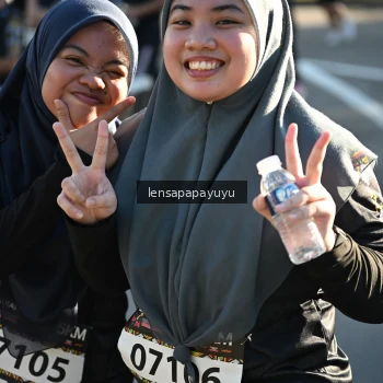Runner Photo 1648946