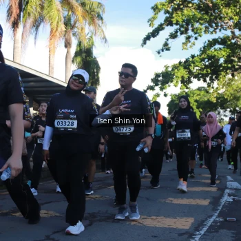 Runner Photo 1648956