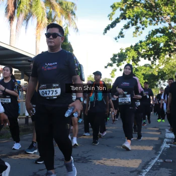 Runner Photo 1648985