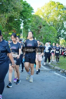 Runner Photo 1649000