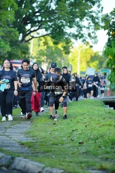 Runner Photo 1649045