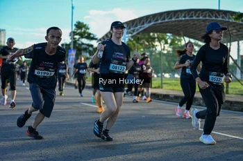 Runner Photo 1649089