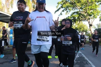 Runner Photo 1649101