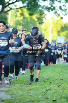 Runner Photo 1649159