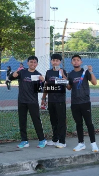Runner Photo 1649167