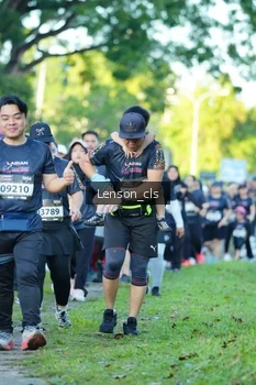 Runner Photo 1649182