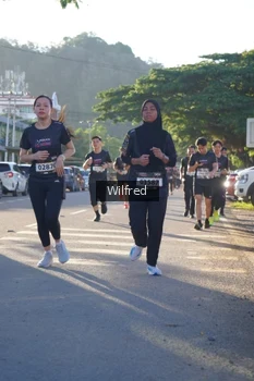 Runner Photo 1649186