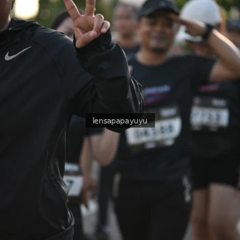 Runner Photo 1649193