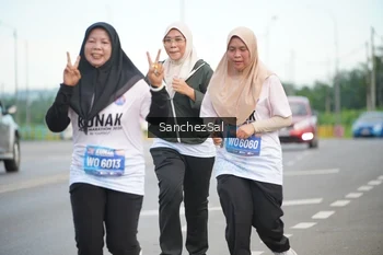 Runner Photo 1649208