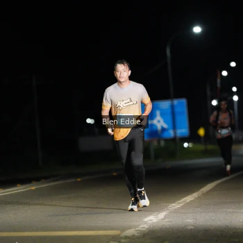 Runner Photo 1649214