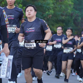 Runner Photo 1649246