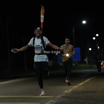 Runner Photo 1649287