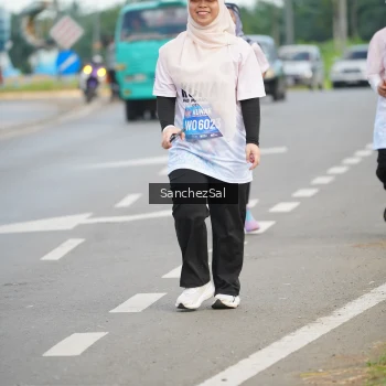 Runner Photo 1649508