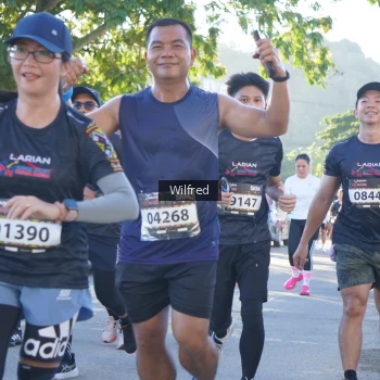 Runner Photo 1649552