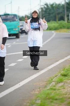 Runner Photo 1649563