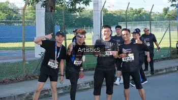 Runner Photo 1649695