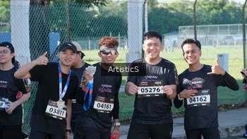 Runner Photo 1649740