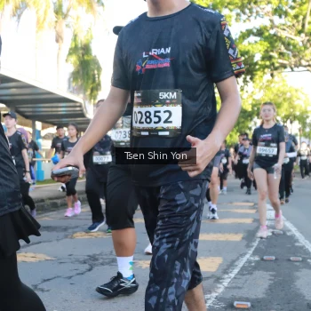 Runner Photo 1649784