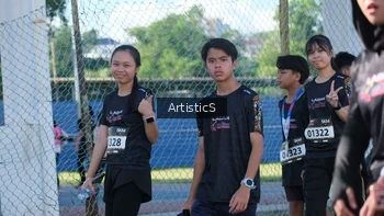 Runner Photo 1649876