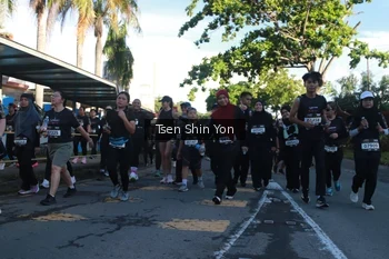 Runner Photo 1649894