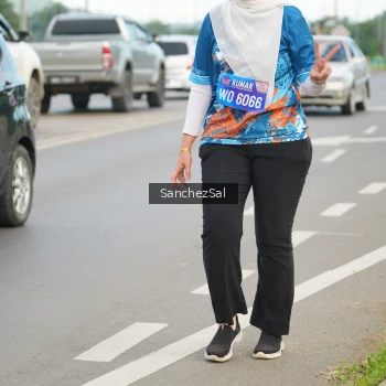 Runner Photo 1649912