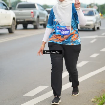 Runner Photo 1649928