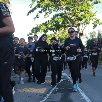 Runner Photo 1649957