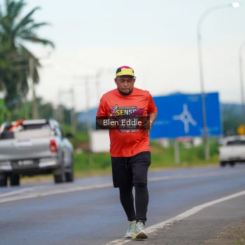 Runner Photo 1650011