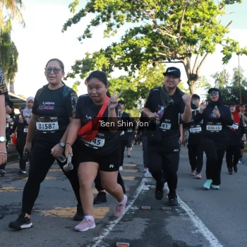 Runner Photo 1650014
