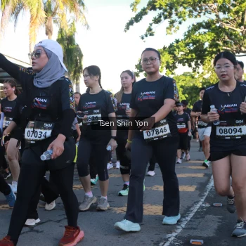 Runner Photo 1650173
