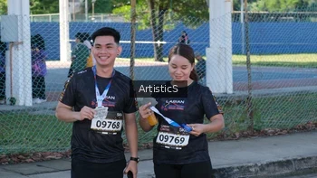 Runner Photo 1650204