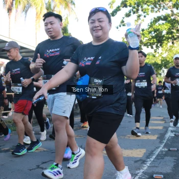 Runner Photo 1650207