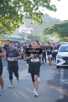 Runner Photo 1650363