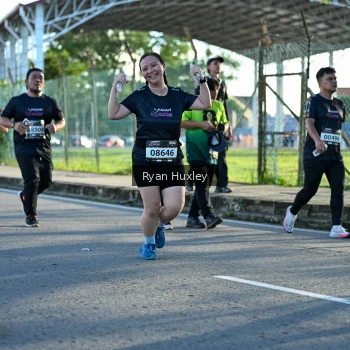 Runner Photo 1650381