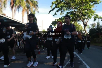 Runner Photo 1650382