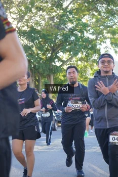 Runner Photo 1650416