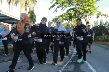 Runner Photo 1650420