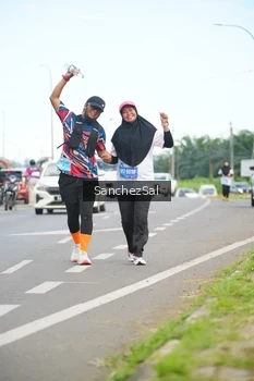 Runner Photo 1650445