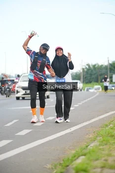 Runner Photo 1650462