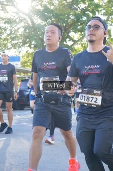 Runner Photo 1650513