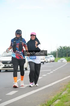 Runner Photo 1650538