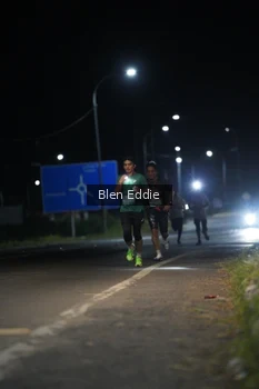 Runner Photo 1650651