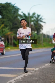 Runner Photo 1650652