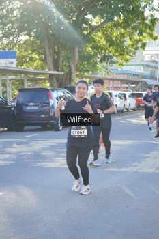 Runner Photo 1650717