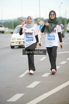 Runner Photo 1650770