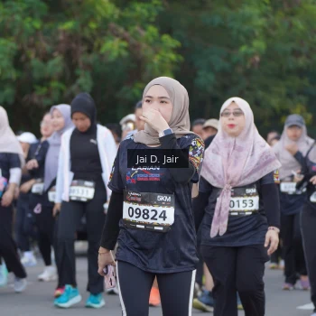 Runner Photo 1650815