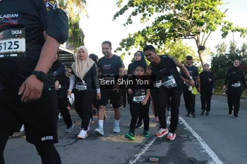 Runner Photo 1650816