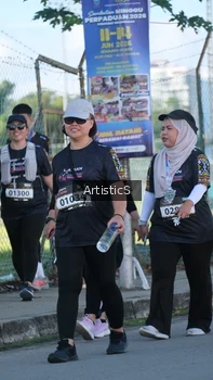 Runner Photo 1650904